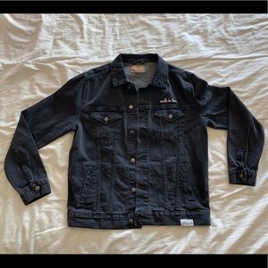 Walk in love Black Denim Jacket